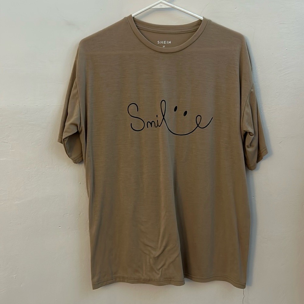 In good condition!! Oversized fit